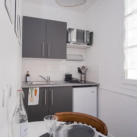 Hyper Centre, Phenix-sils アパート