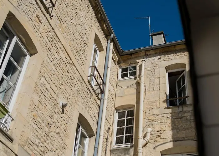 Hyper Centre, Phenix-sils Apartment *